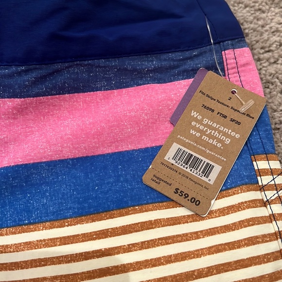 Patagonia Board Shorts size 2 new with tags! - Picture 3 of 4